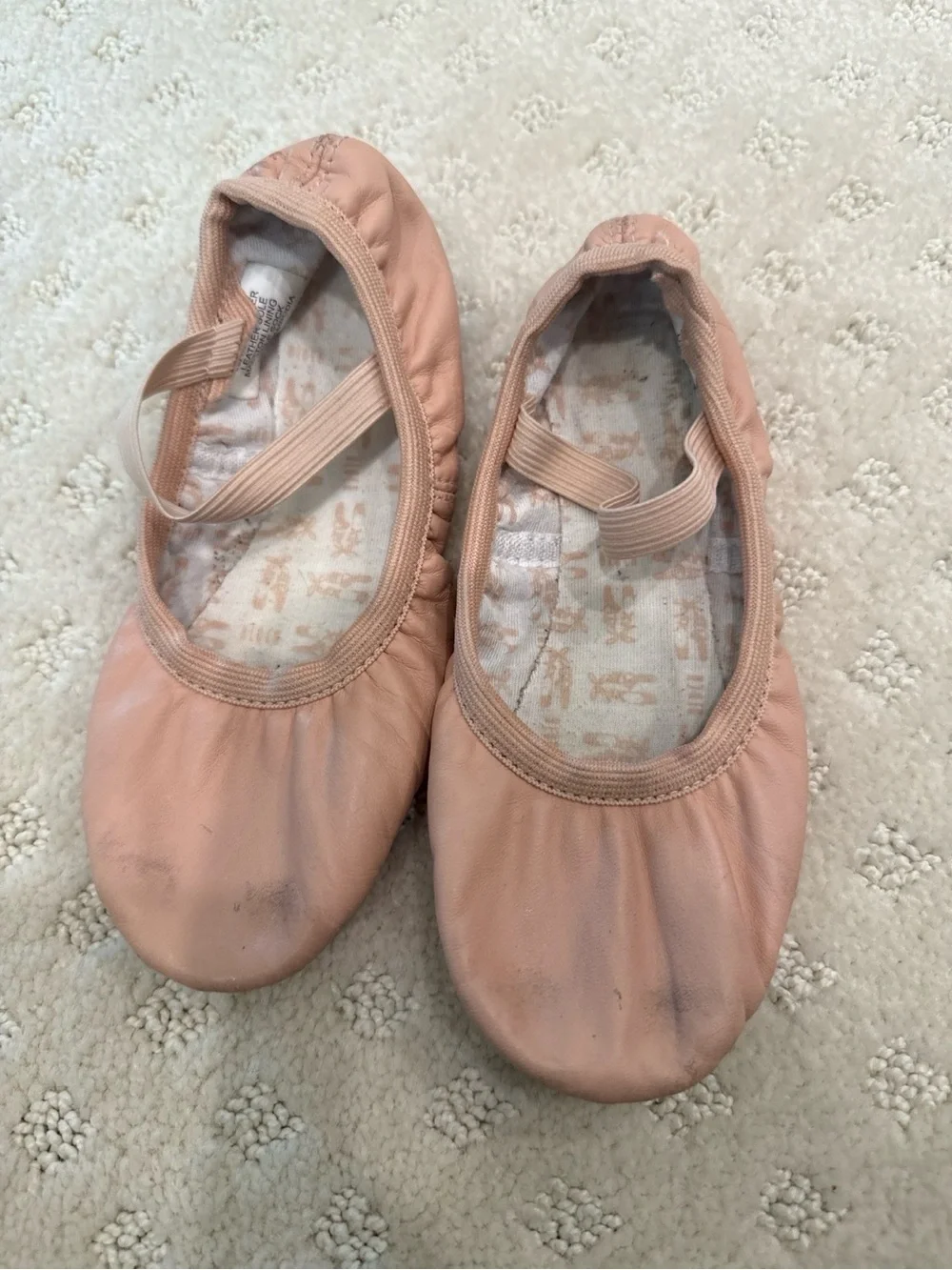 Girls Pink Leather Ballet Shoes Slippers Size 11.5 C Dance